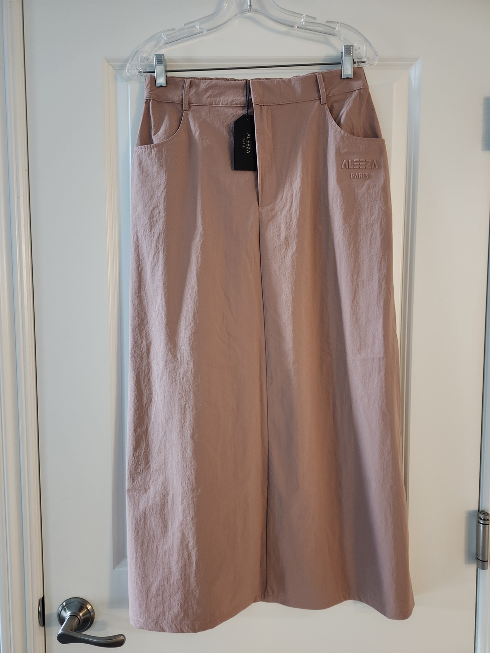 NWT Aleeza Paris 2-Piece Blush Matching Set Oversized Button-Up & Maxi Skirt M/L - Picture 2 of 11